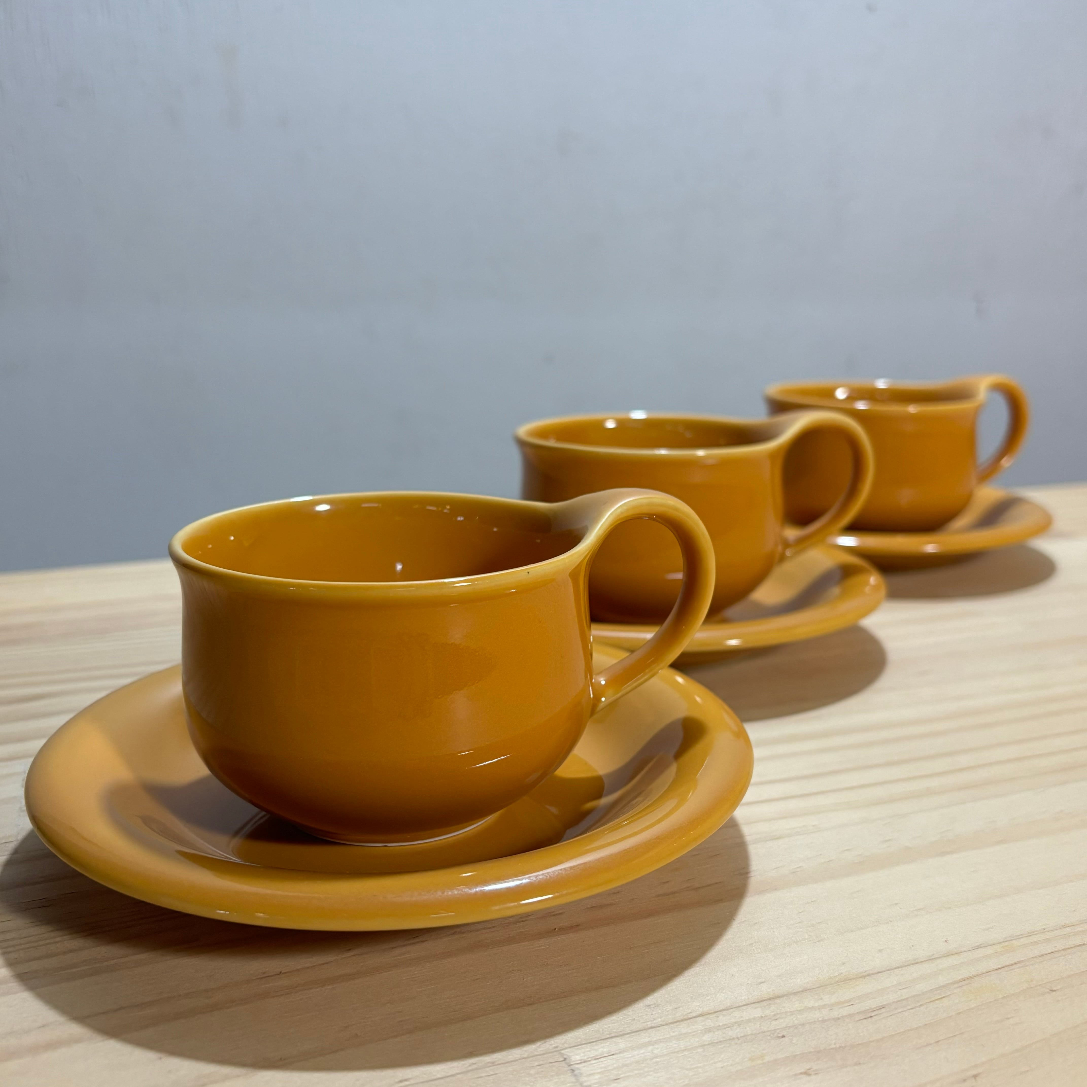 レトロ Adam&Eve コーヒーカップ&ソーサー マスタード 未使用品 レトロ Adam&Eve コーヒーカップ&ソーサー マスタード 未使用品