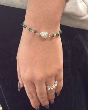 マラカイトと淡水パールのブレスレット