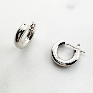 Silver  pierced earrings SMA18ピアス
