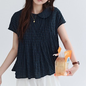 check round collar blouse