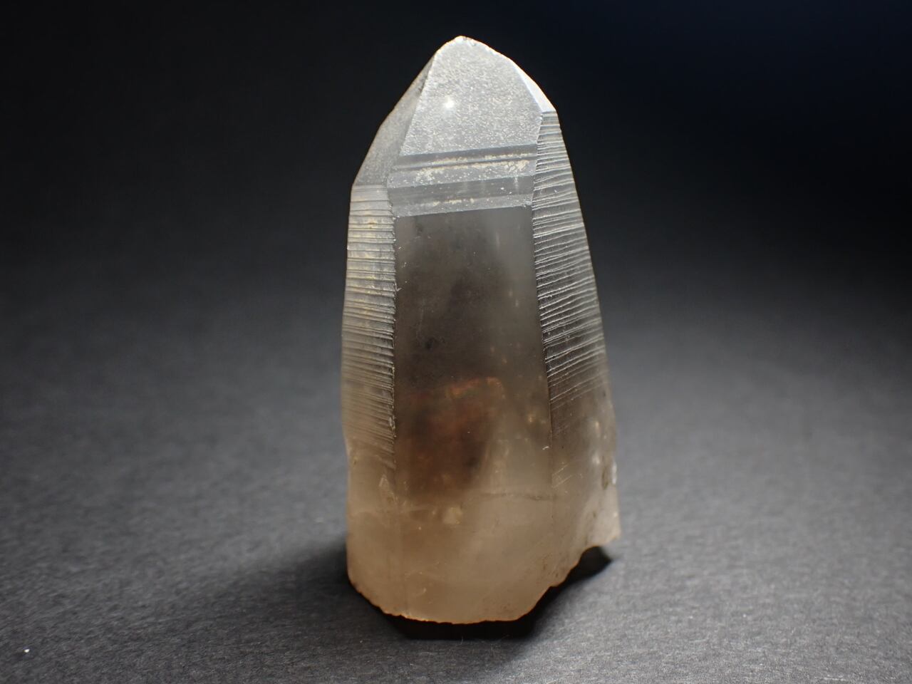 山梨県 黒平産 煙水晶/Smoky Quartz 原石 A-SMK179 | 鉱物・天然石のお