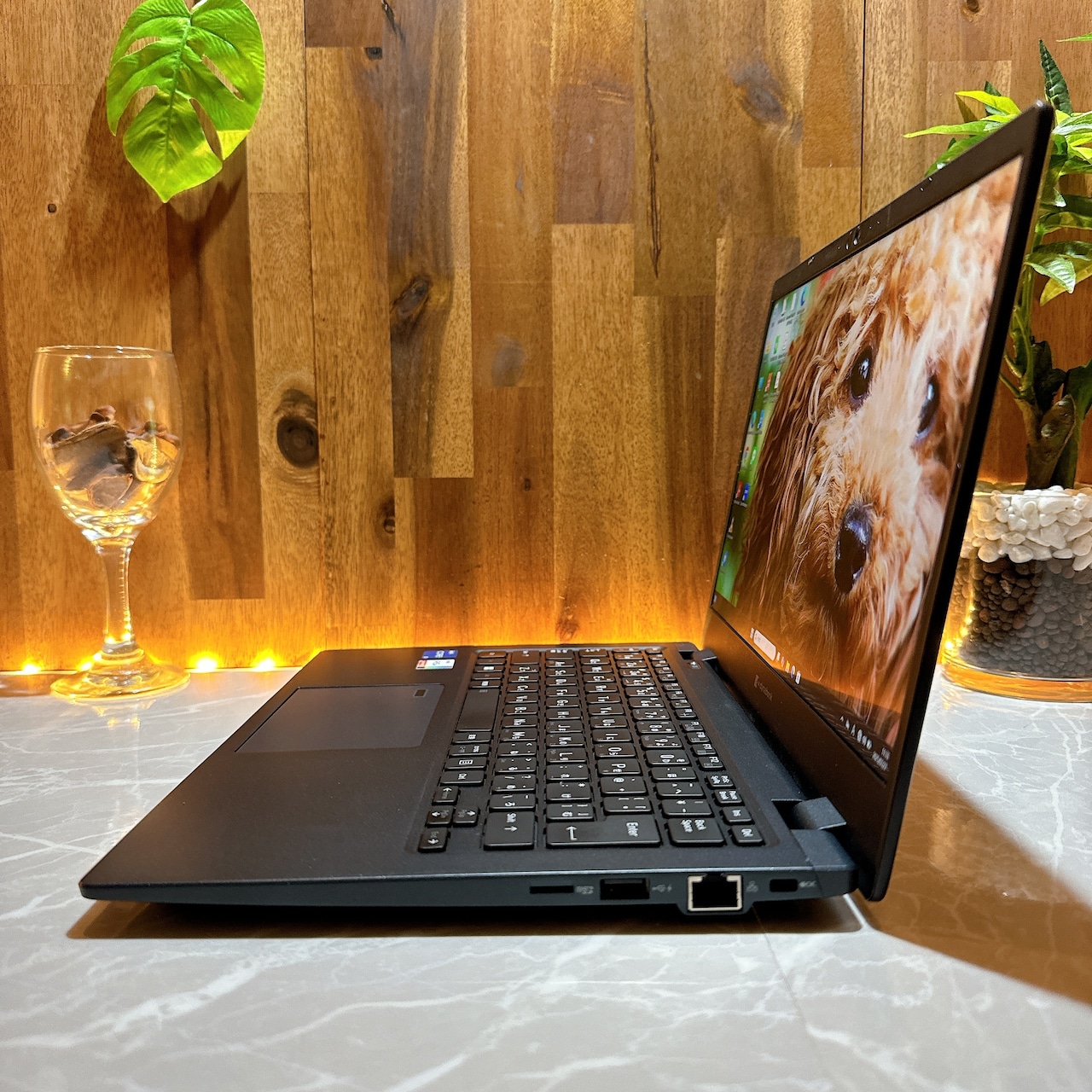 『準美品2023年製』東芝 Dynabook G83/KW メモリ16GB Core i5第12世代 ノートパソコン