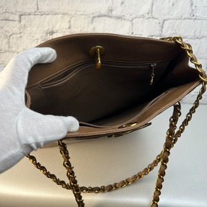 CHANEL シャネル ココマーク  キャビアスキン トートバッグ ブラウン A-10102