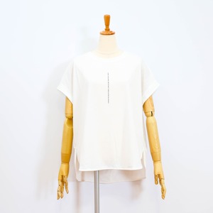 【ayane(アヤン)　836610】縦ロゴフレンチＴシャツ