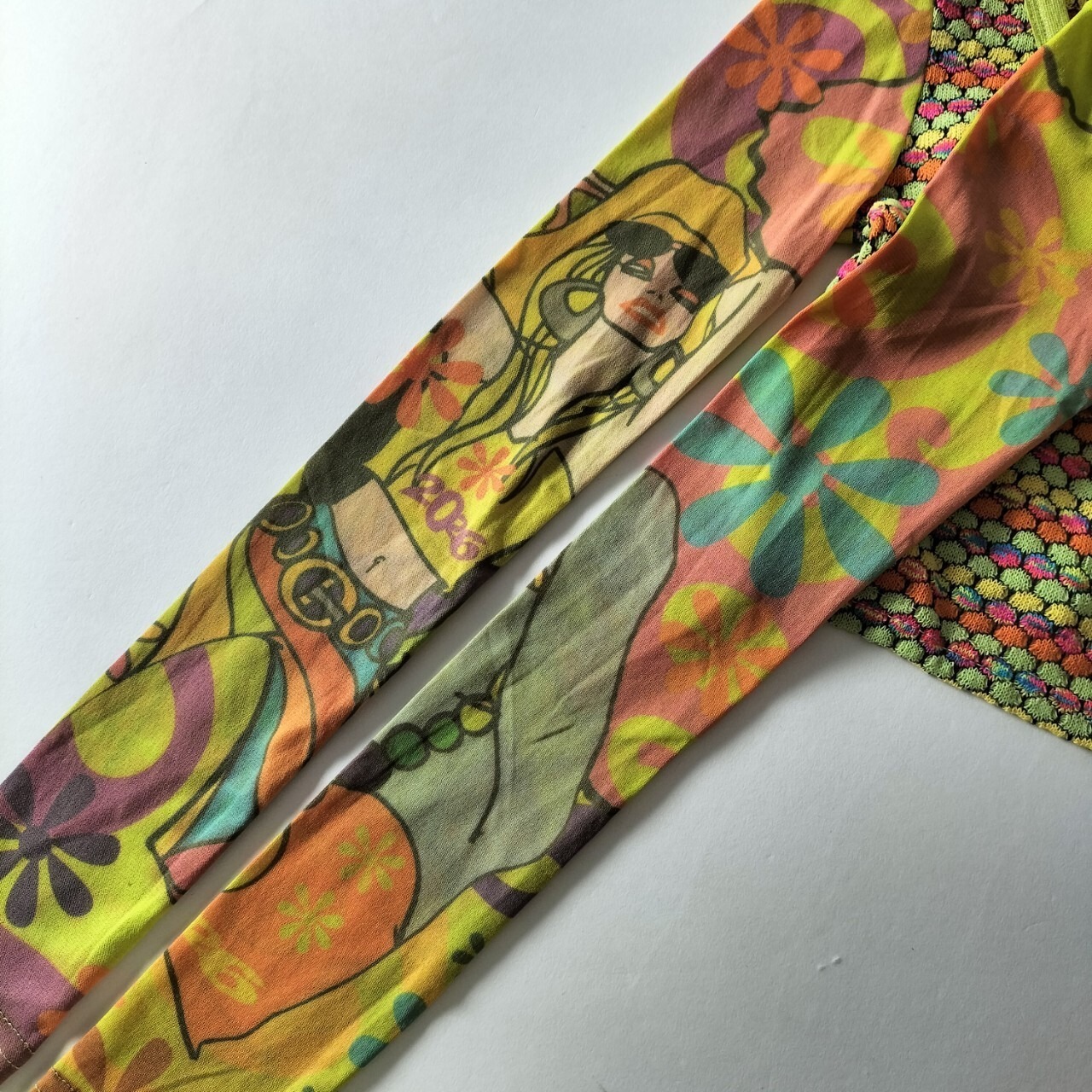 DEUX MILLE VINGT SIX　マルチカラー ショート丈　カットソー