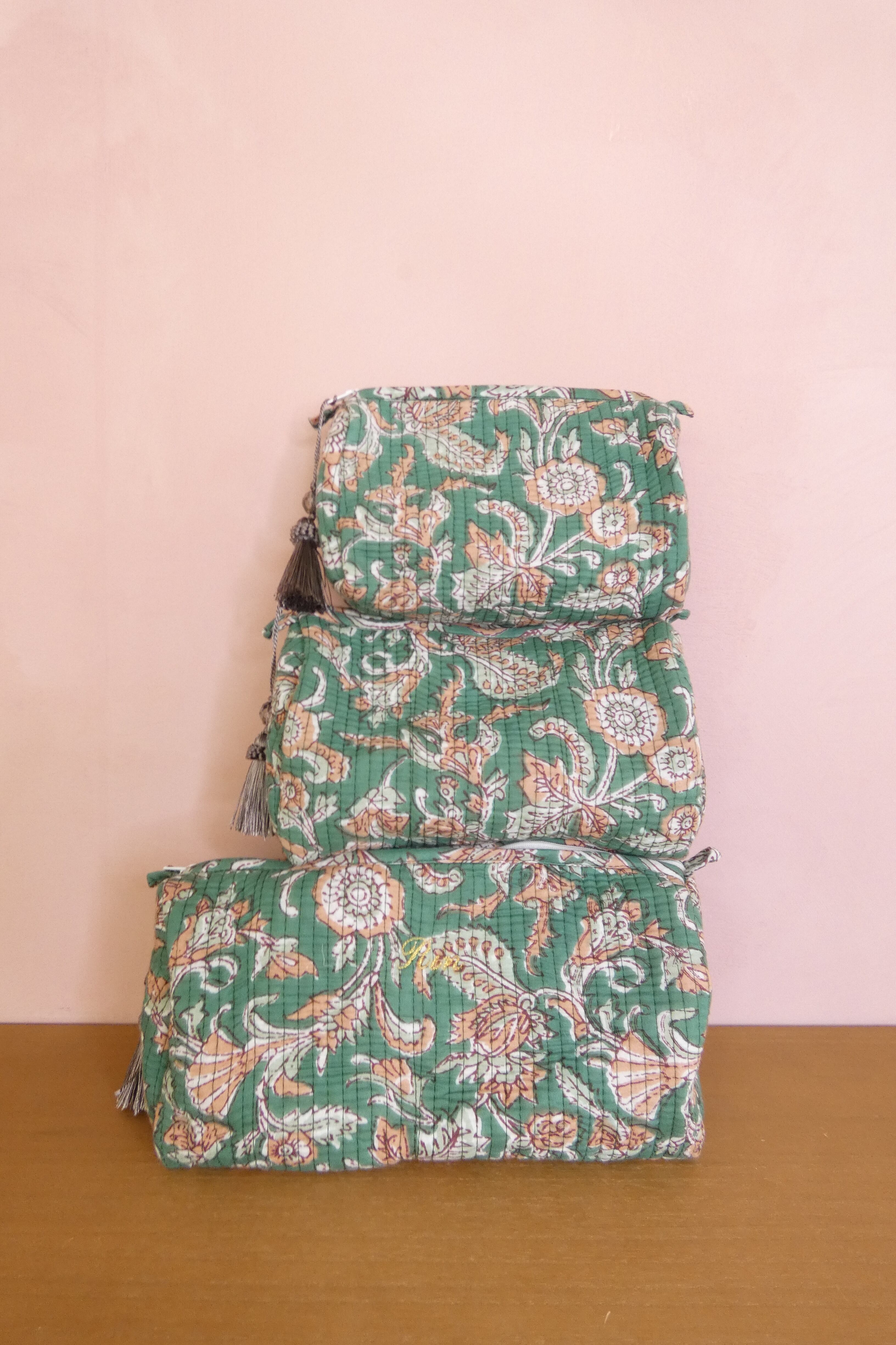 【名入れ刺繍可】Mサイズブロックプリントポーチ/グリーン