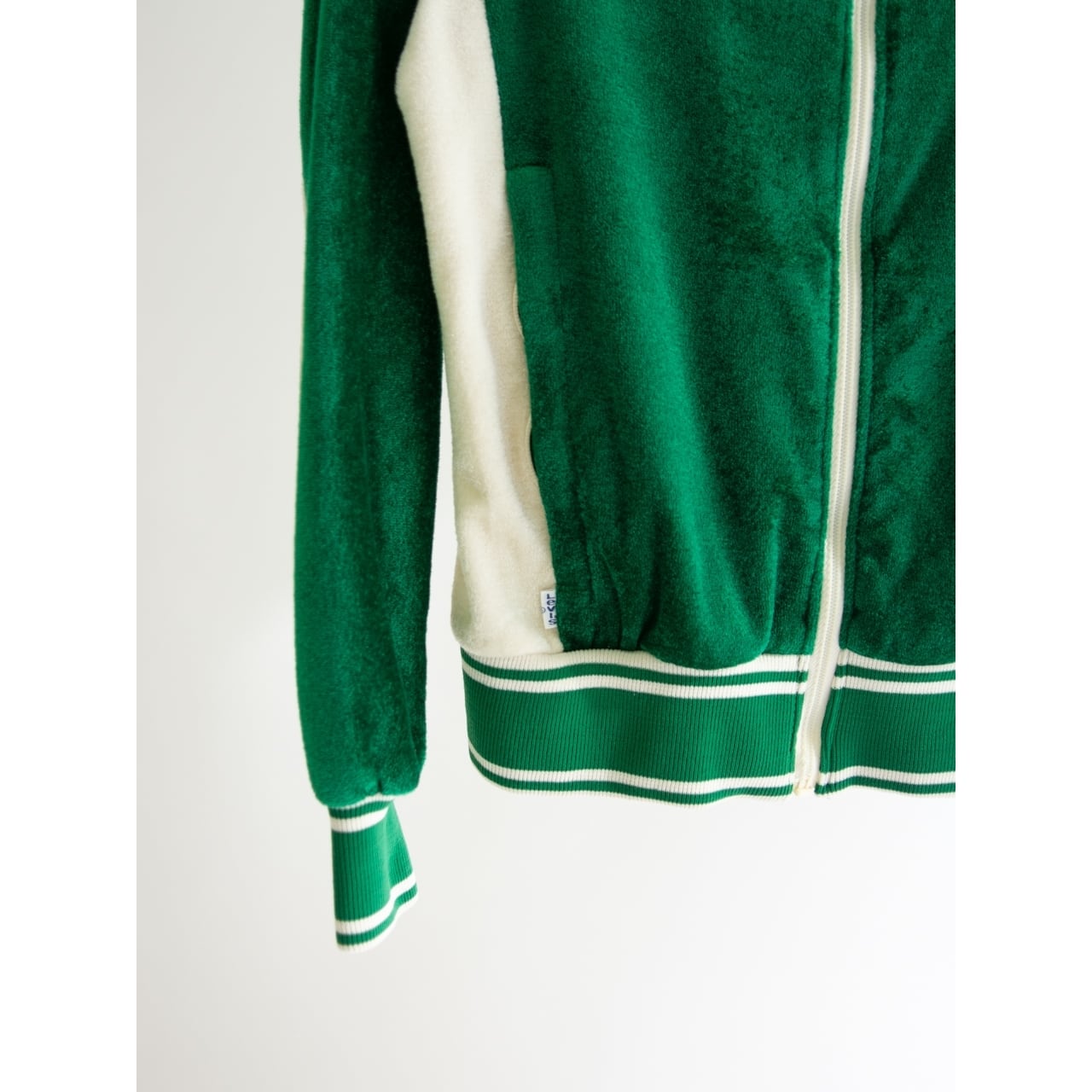 Levi's】80's Velour Jersey Track Jacket(リーバイス ベロア Levi's】80's Velour Jersey Track Jacket(リーバイス ベロア