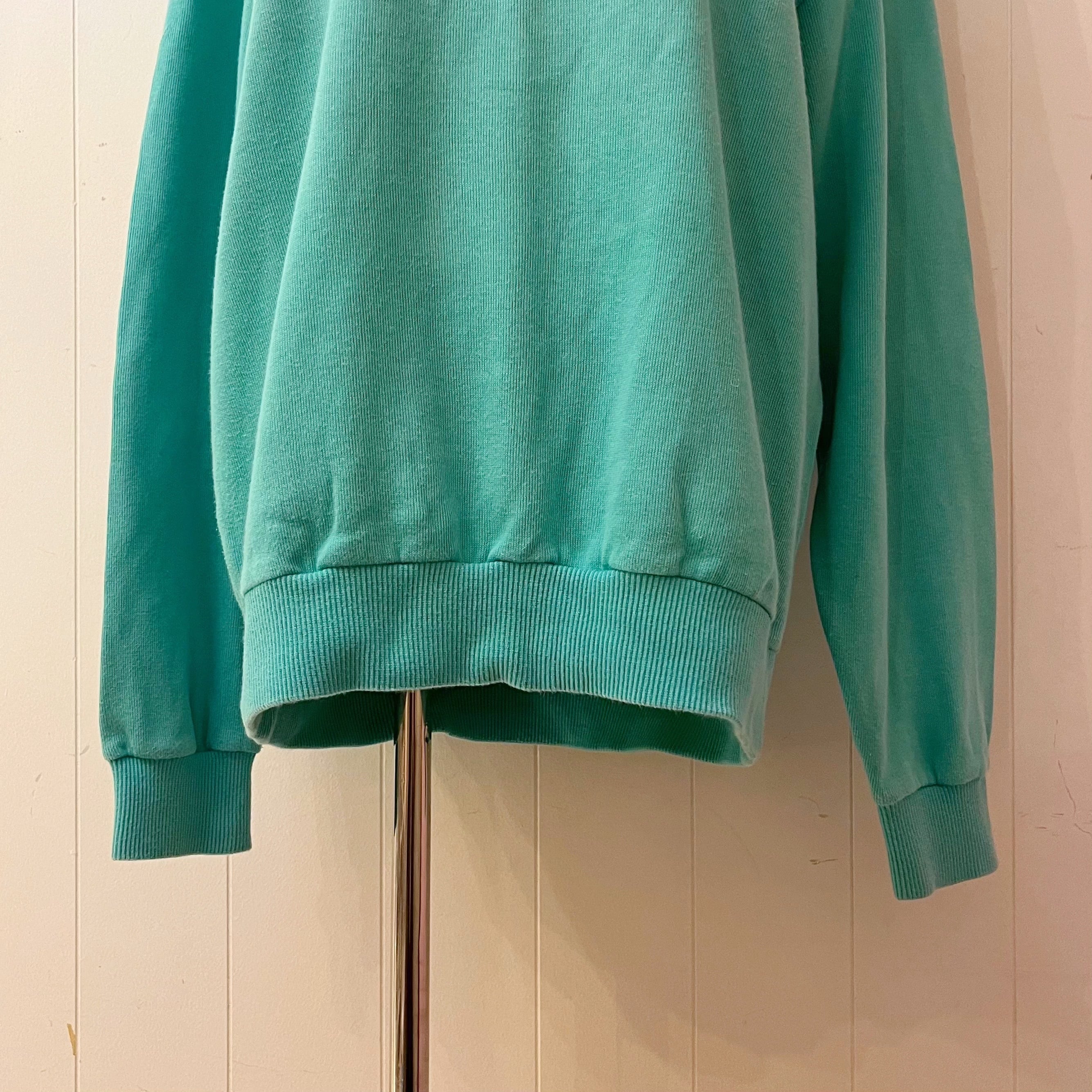 racket embroidery green sweat