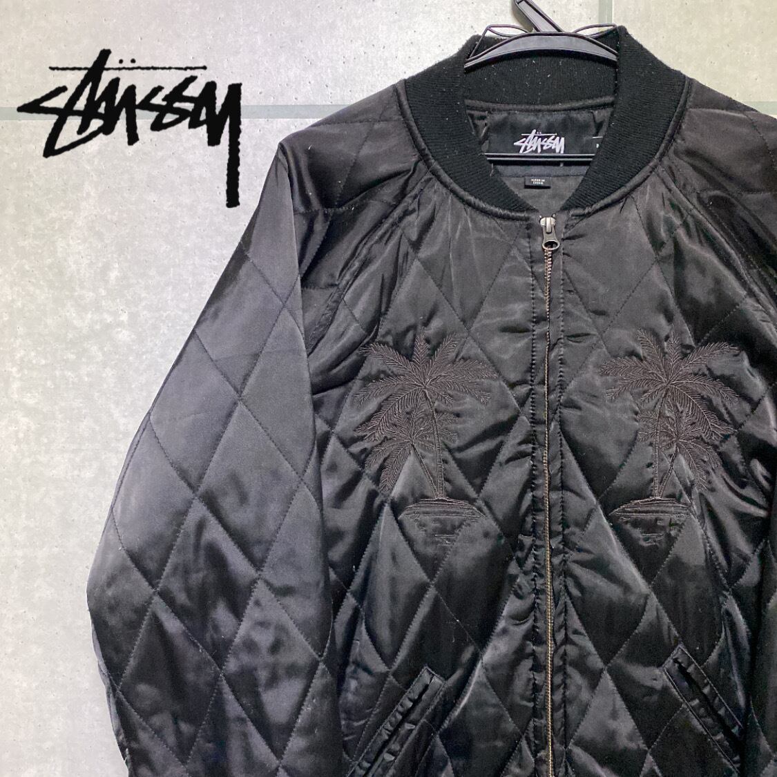 【極美品】STUSSY パイピングサテンスカジャン スウェット ブラック