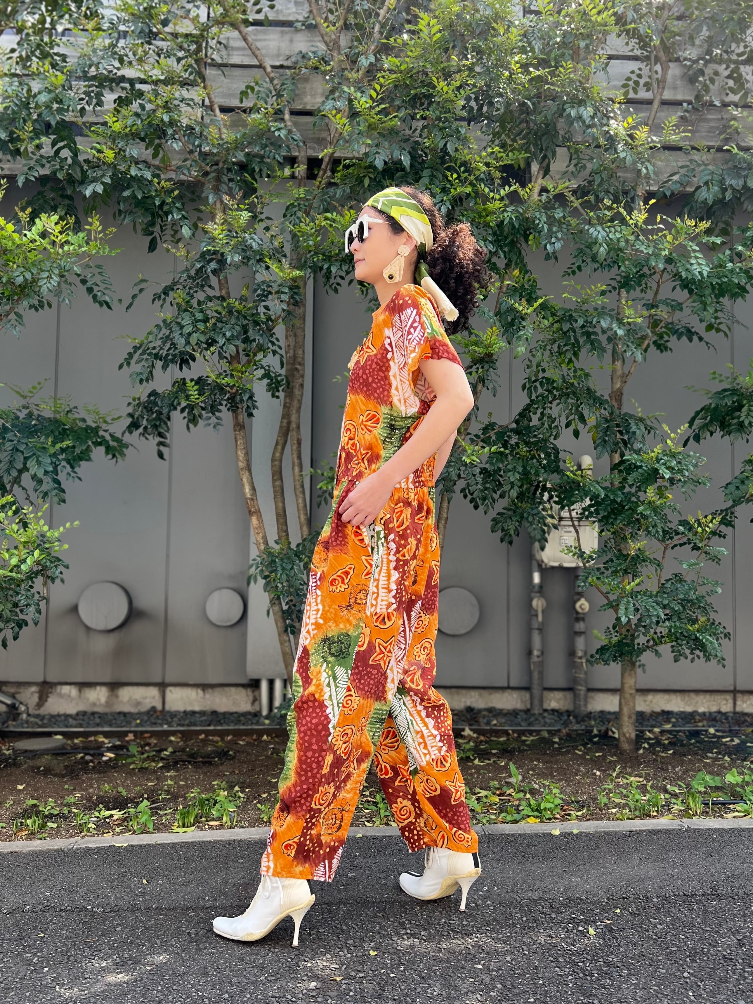 Vintage big size brown × orange × green shell print rayon jump