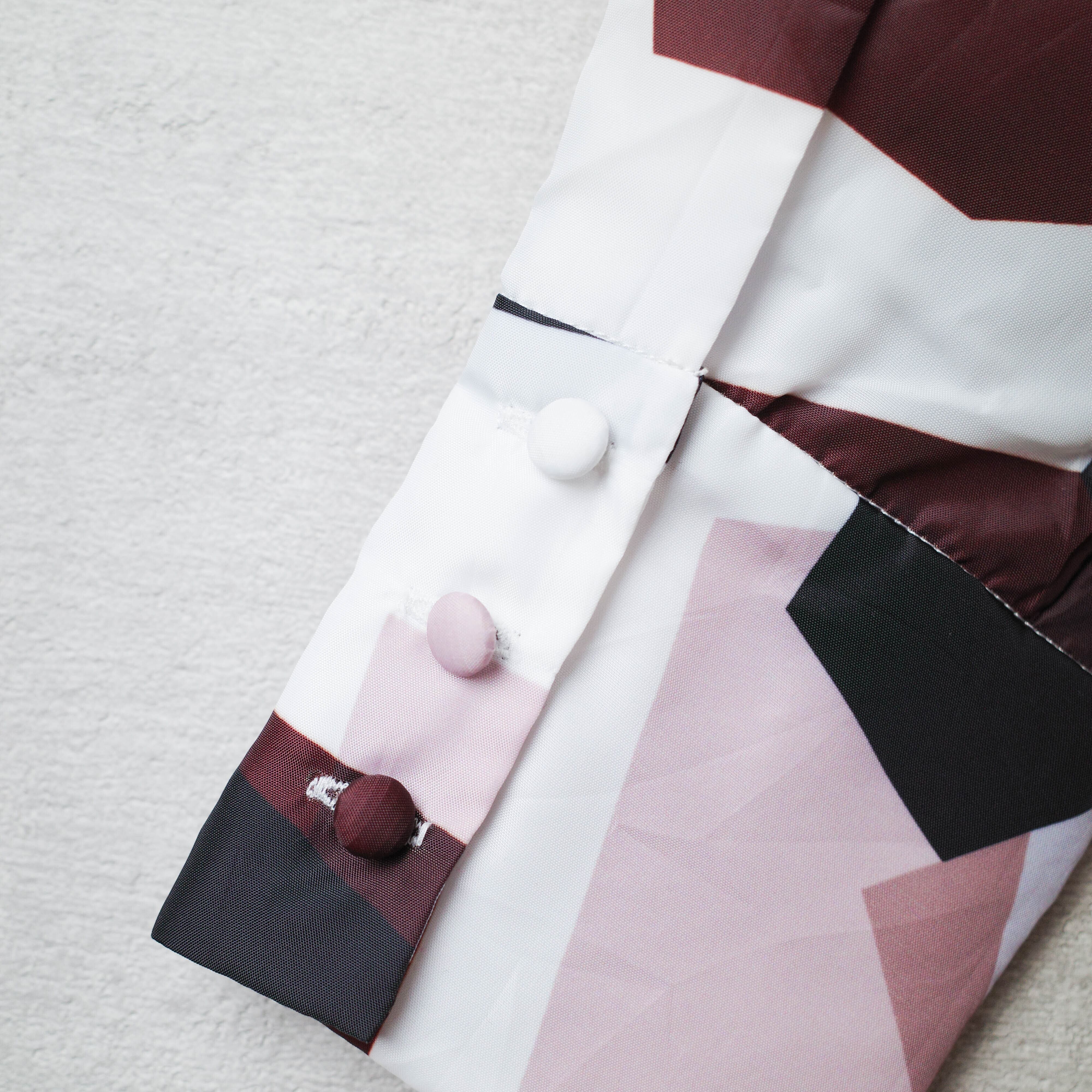 [NEW] RIM･ARK	NOCOLLOR GEOMETRY PRINT BLOUSE 460BAL30-0210