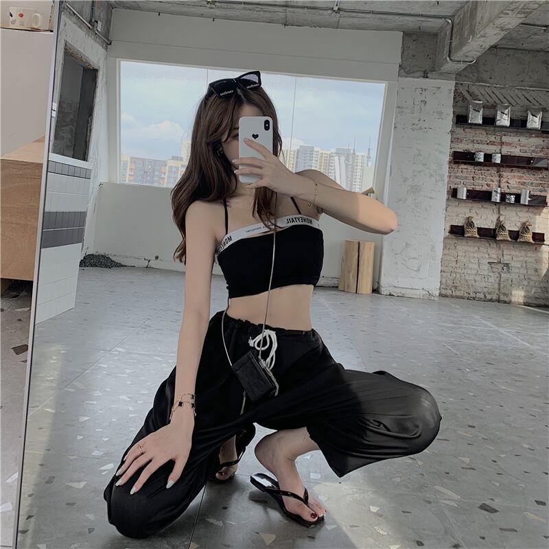 スプリングショートブラックノースリーブシャツ トップス 春物 ブラックストロベリース8947162570