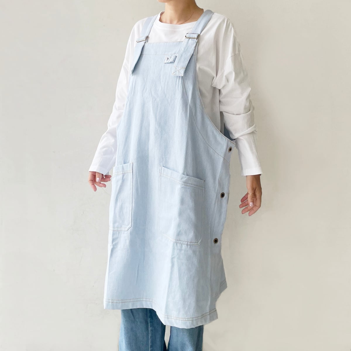 Work style apron DENIM like (デニム風生地エプロン) | FABORI online