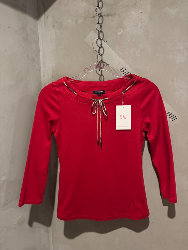 Burberry charm ribbon top