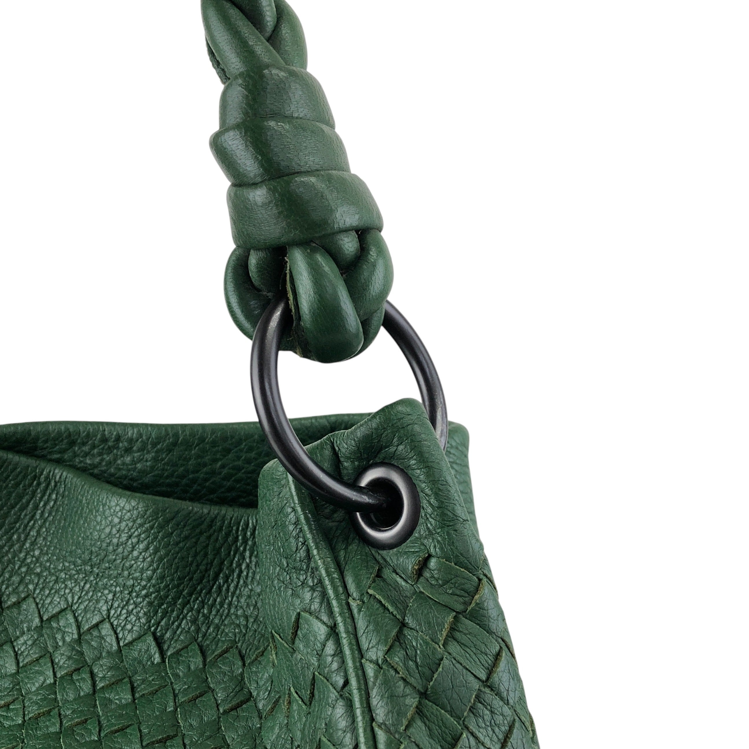 Bottega Veneta ボッテガ・ヴェネタ ショルダーバッグ グリーン レザー
