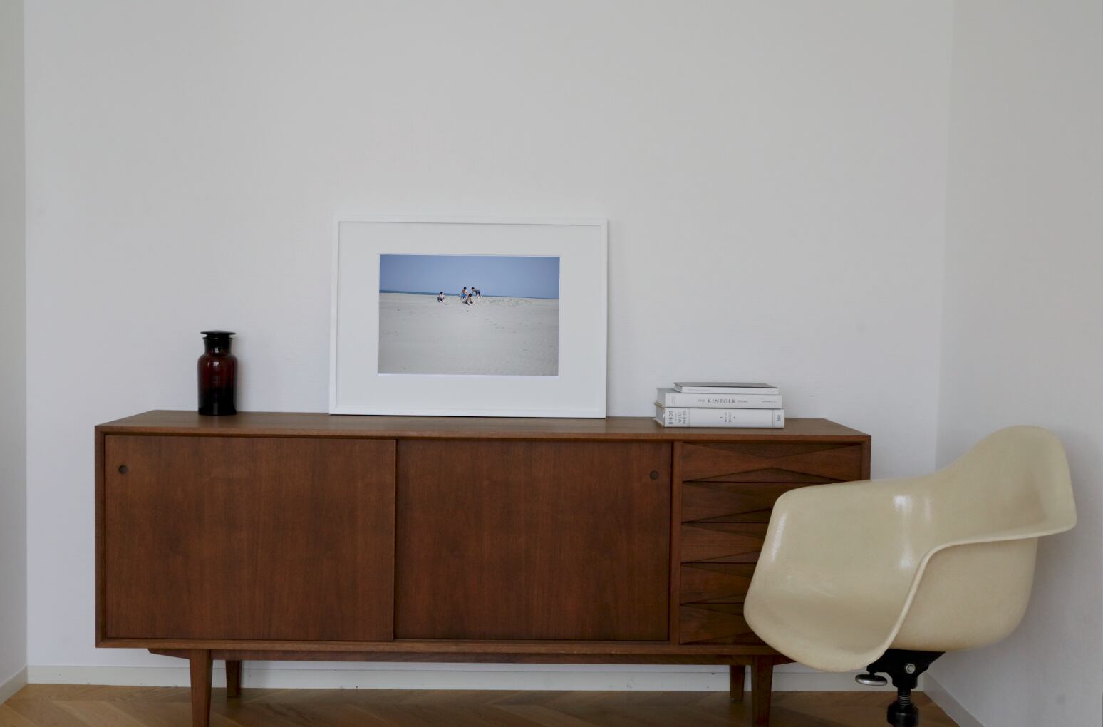 TETSUYA MORIMOTO Sandy beach white wooden frame 50cm×70cm付き ( L )