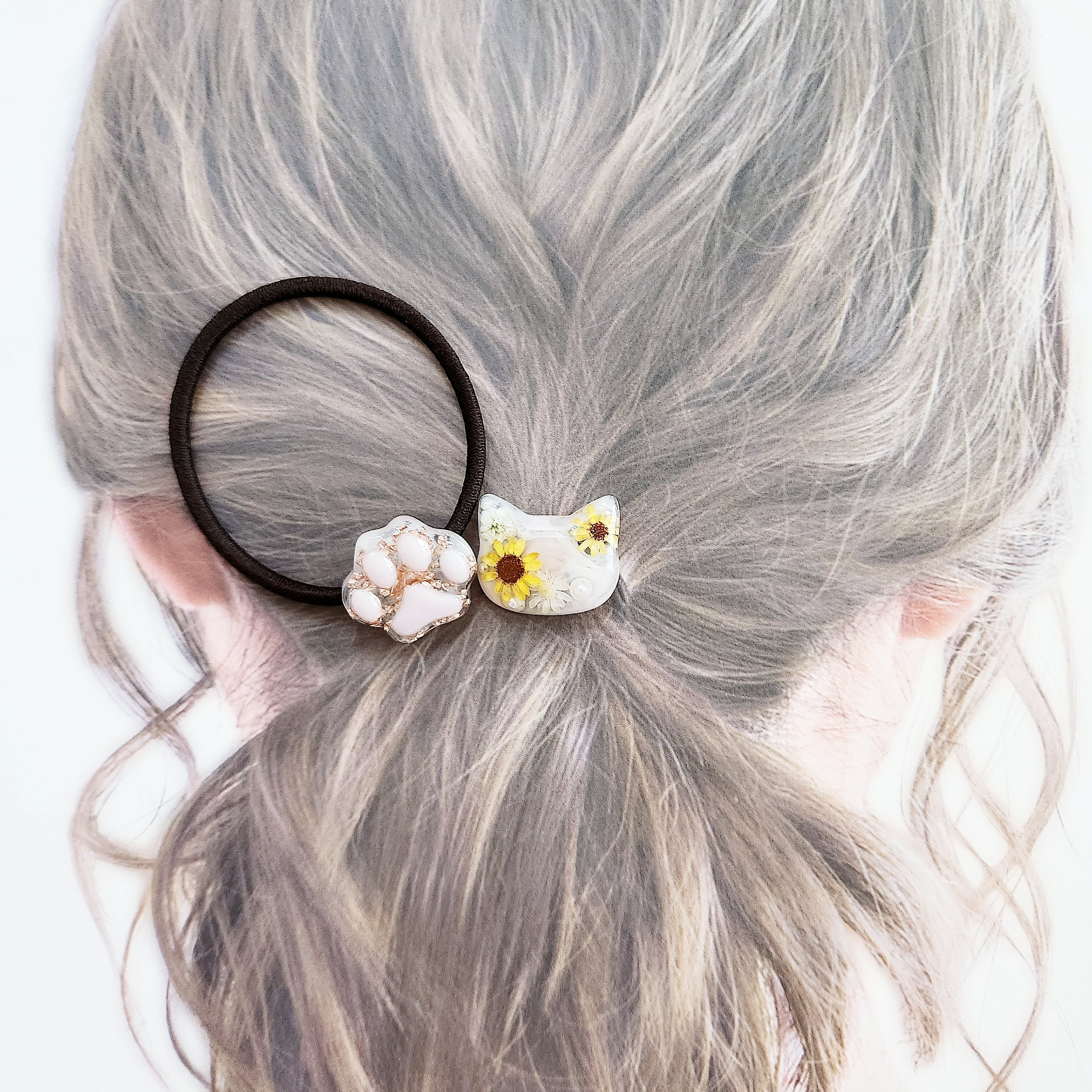 akkokun様お取置きです。レジンヘアゴム 虹の青空と気球 猫No akkokun様お取置きです。レジンヘアゴム 虹の青空と気球 猫No