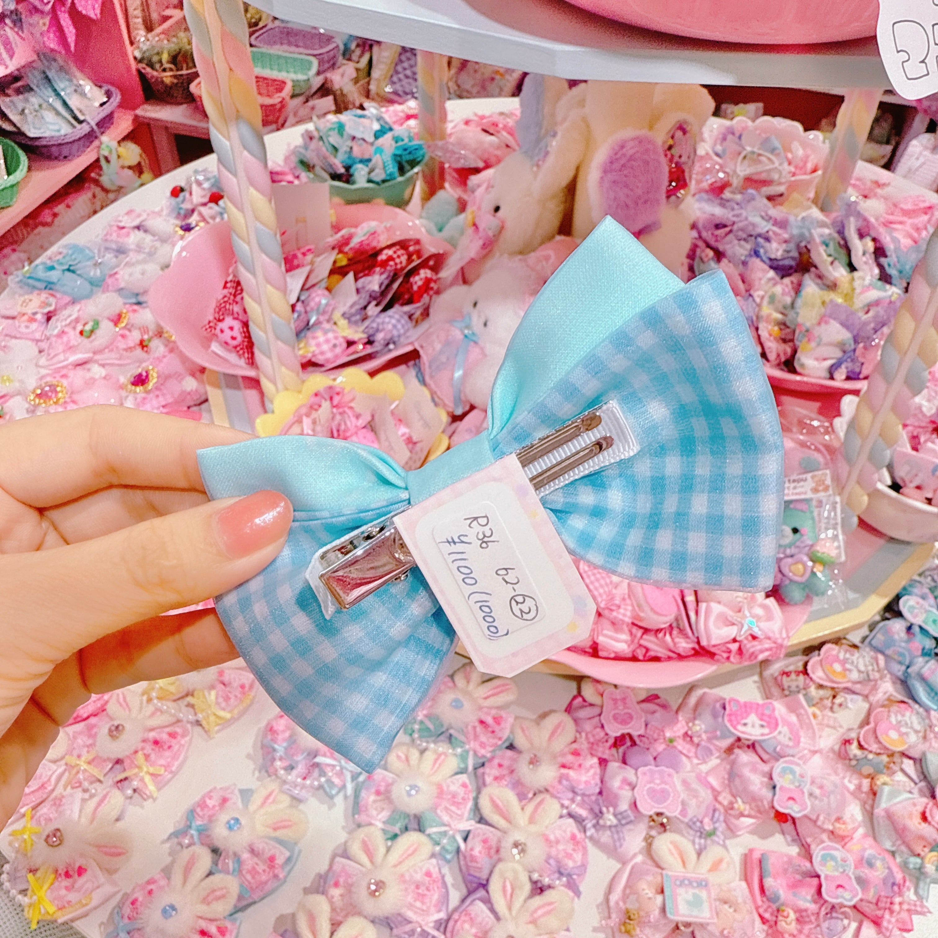 【R36】62-22ファブリックヘアクリップ