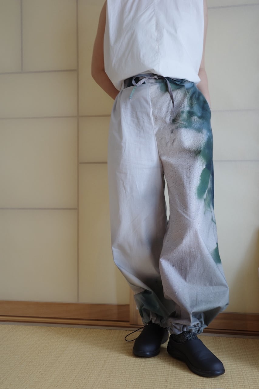 【受注生産】rūpa print fabric pants "All living things have meaning "