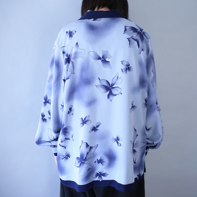 beautiful blue flower pattern loose silhouette open collar shirt