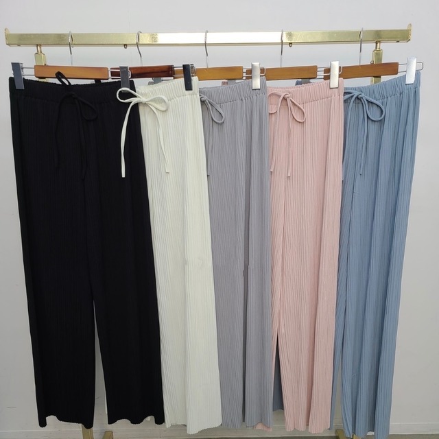 ジュルムパンツ