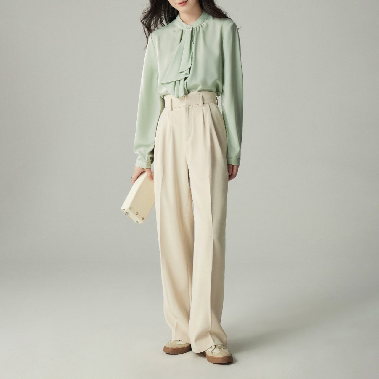 タックワイドストレート フルレングスパンツ H0025