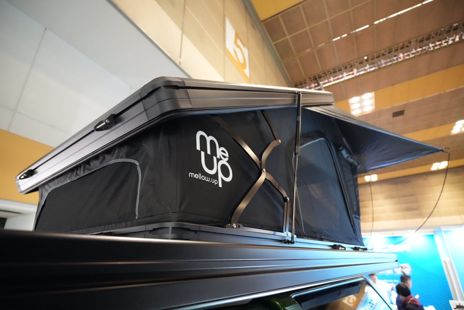 Roof top tent foot-up ルーフトップテント フットアップ【受注生産品
