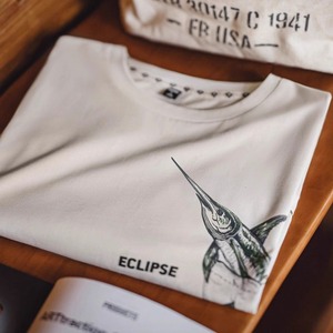 ポケットグラフィック遊び心Tシャツ 10144