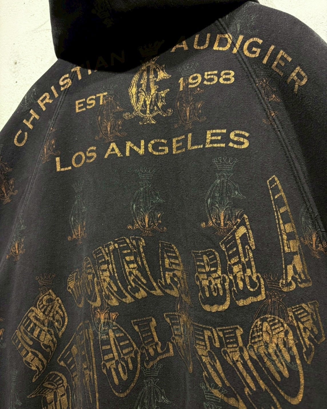 Caka otto】“Christian Audigier” Silk × Sweat Reversible Zip Up