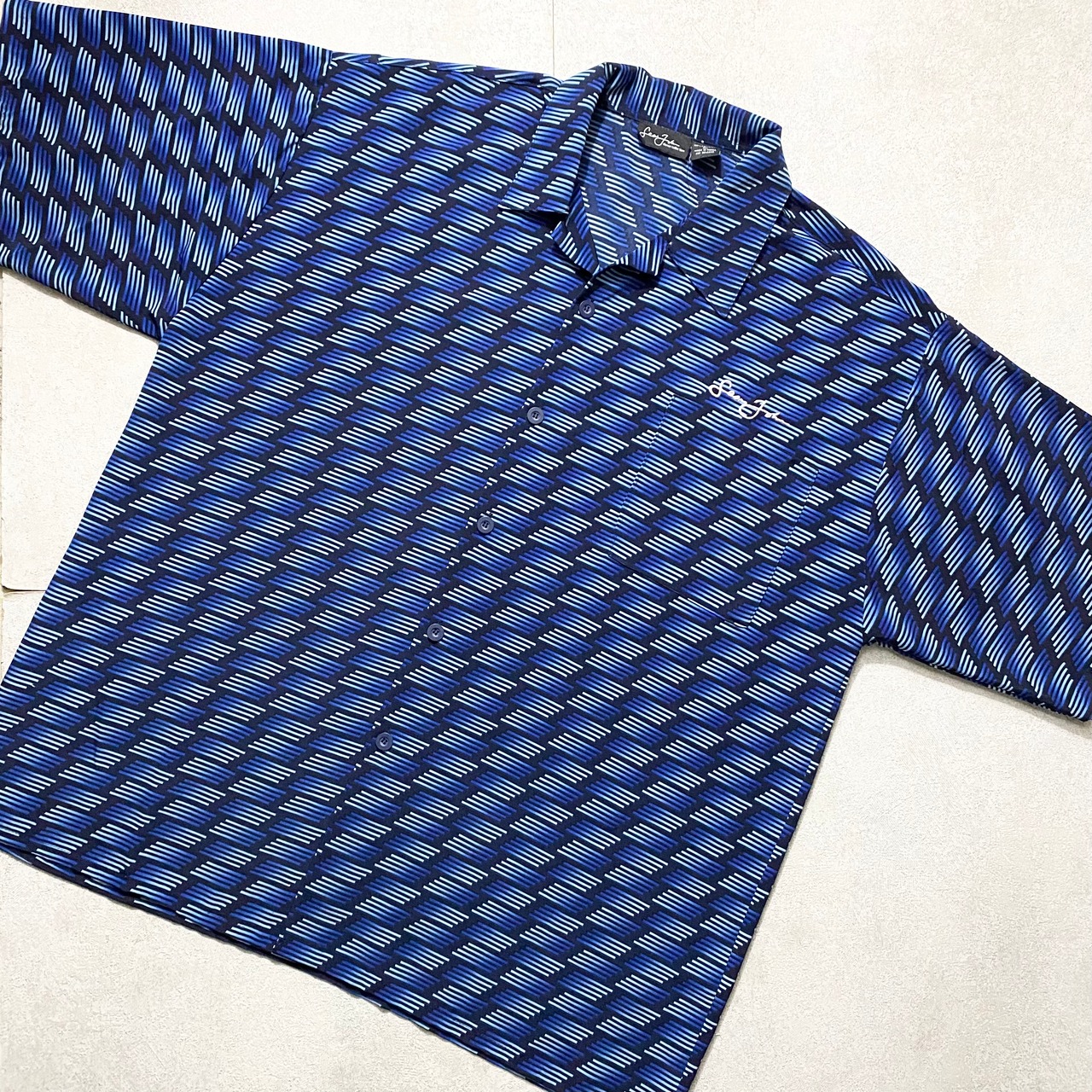 old SEAN JOHN geometric pattern oversized shirt