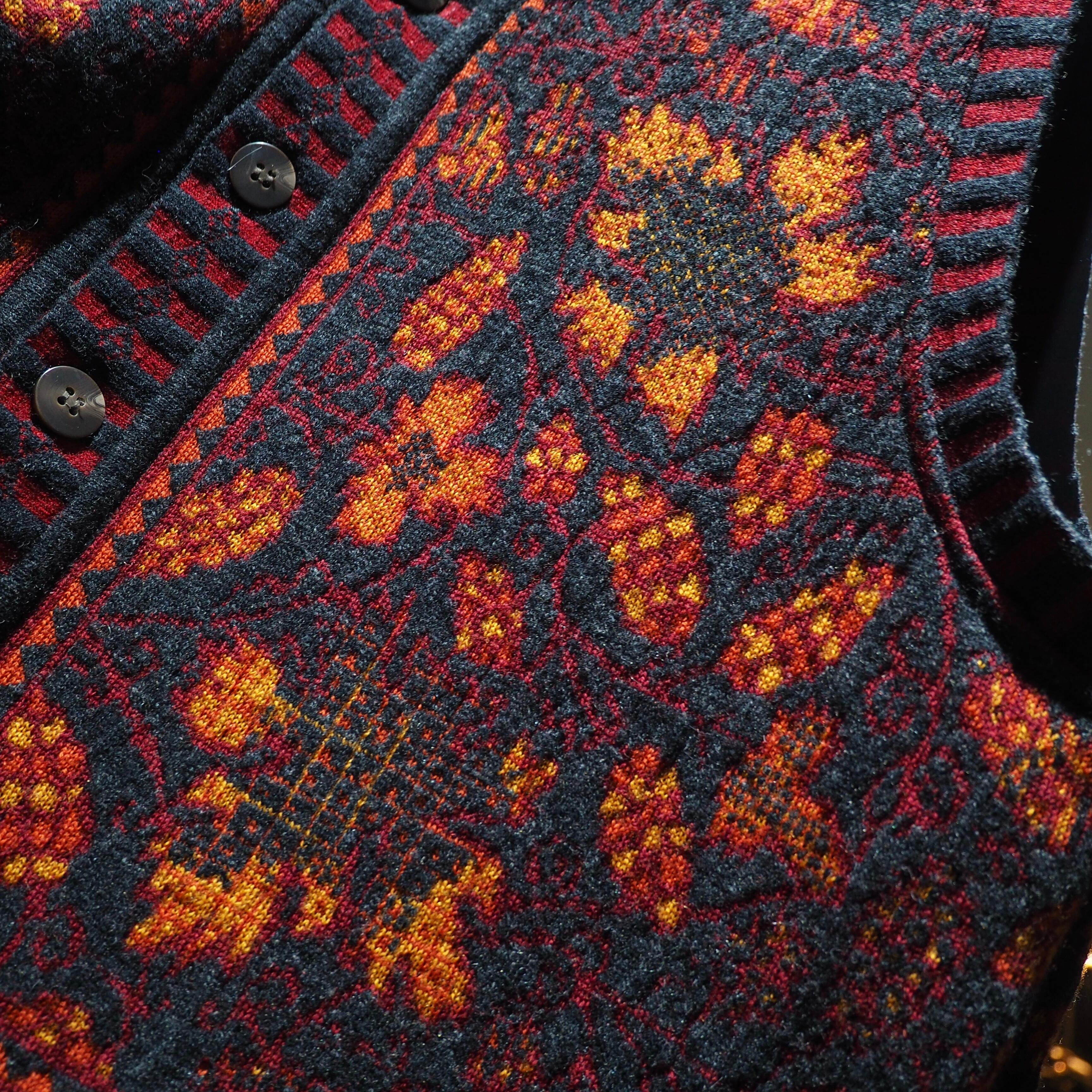 " OLD KENZO " Beautiful Flower Embbossed vintage knit vest