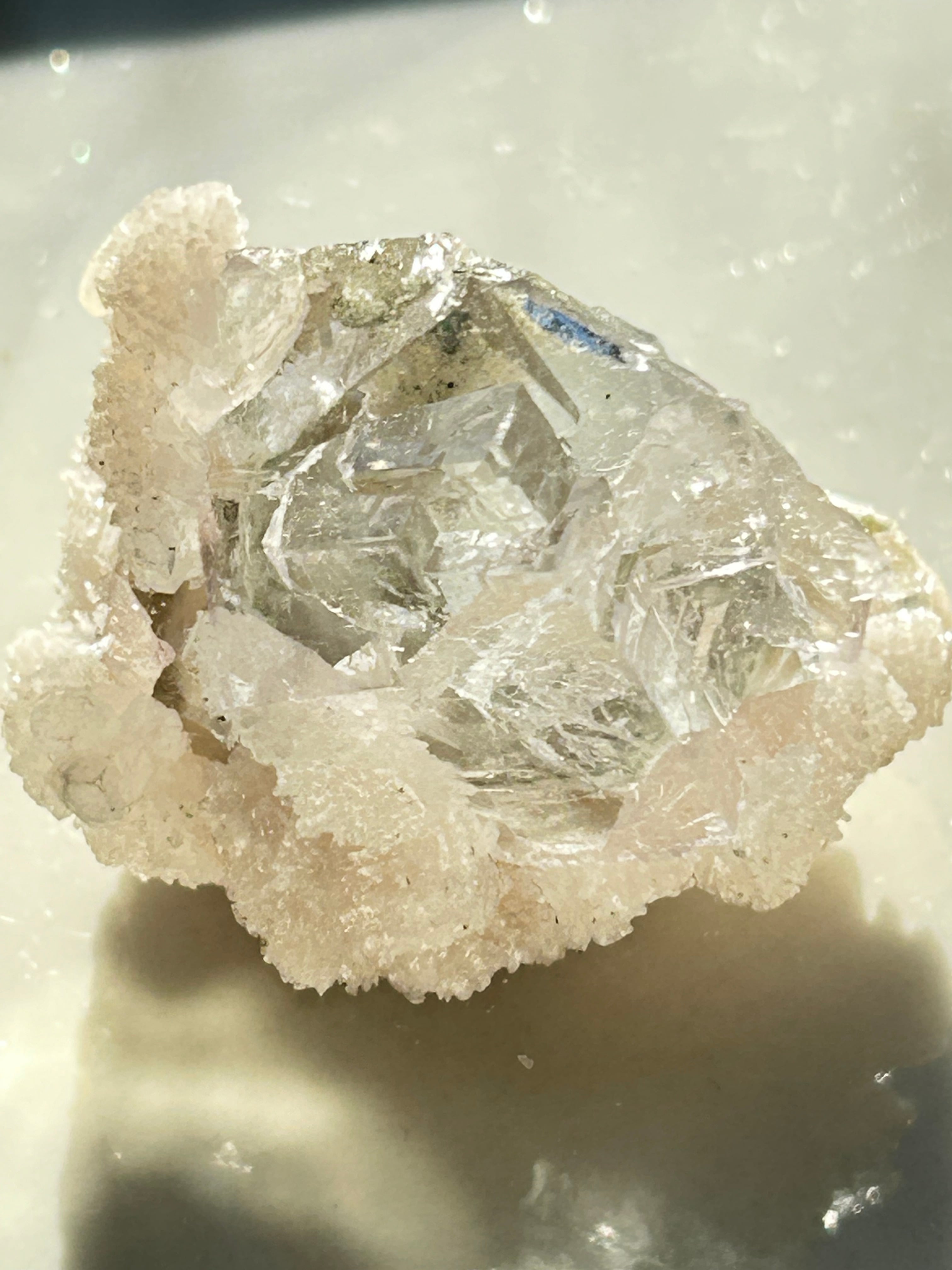 ヤオガンシャンカルサイト共生「セルリアンブルー」フローライト