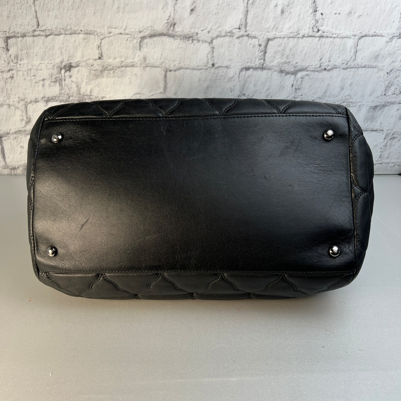 CHANEL シャネル ココマーク  ゴートスキン ショルダーバッグ ブラック A-9200