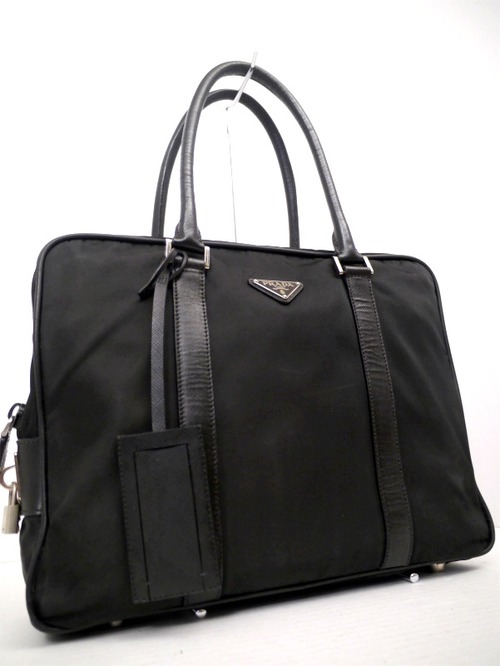 美品20万◆PRADA プラダ A4対応ビジネス可 男女可 サフィアーノレザーxナイロン 書類 ビジネス バッグ ブリーフケース 黒◆ ビジネスモデル