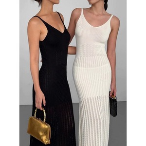 v-neck slim fit knit suspender dress W00390