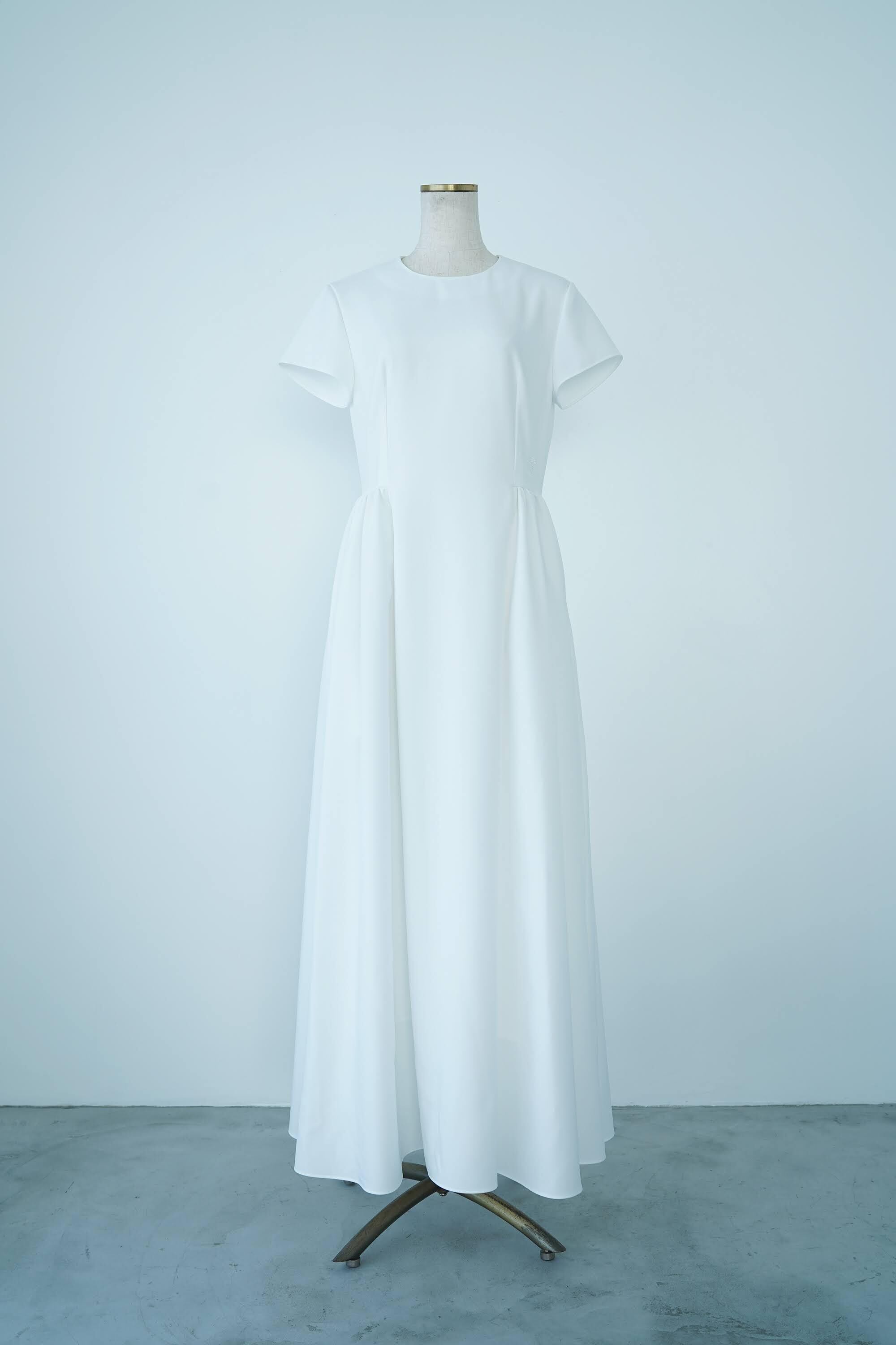 EVERYDAY DRESS mature s-sleeve ホワイト long 数量限定 | THE9SHOP 