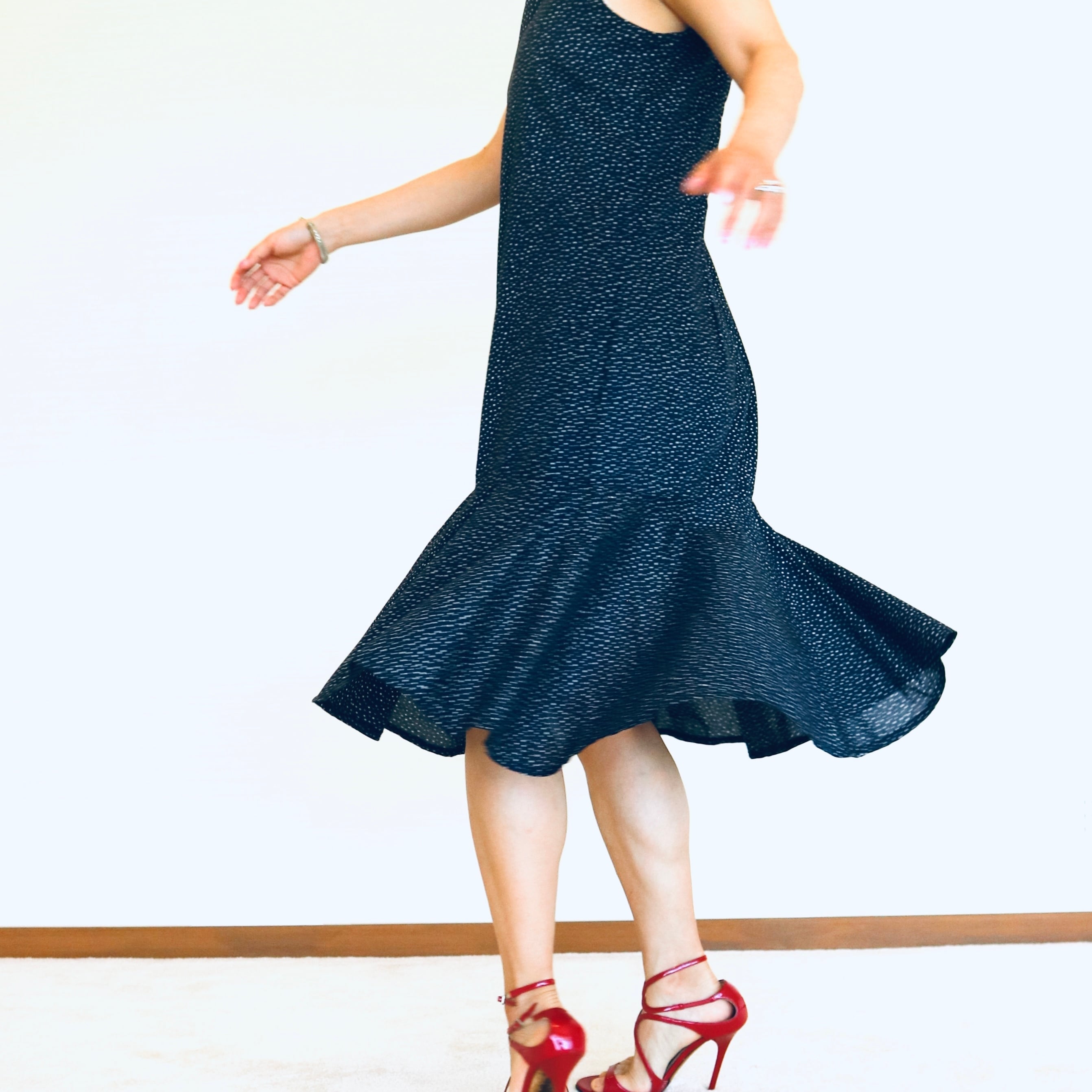 Anna~気狂いピエロのフレアドレス Navy dot flare dress,Style by Anna