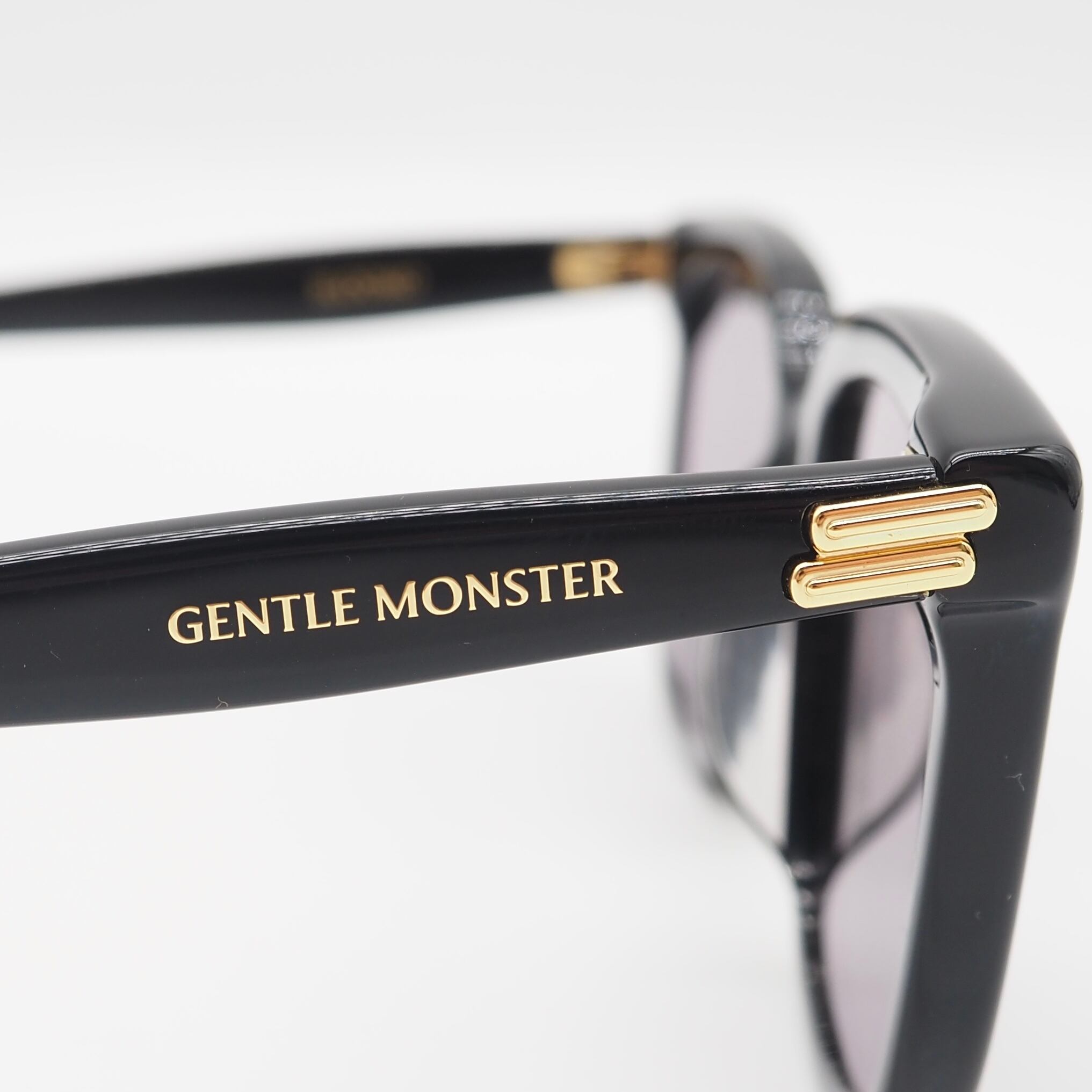 現行品】Gentle Monster BLOOMO サングラス ブラック ゴールド