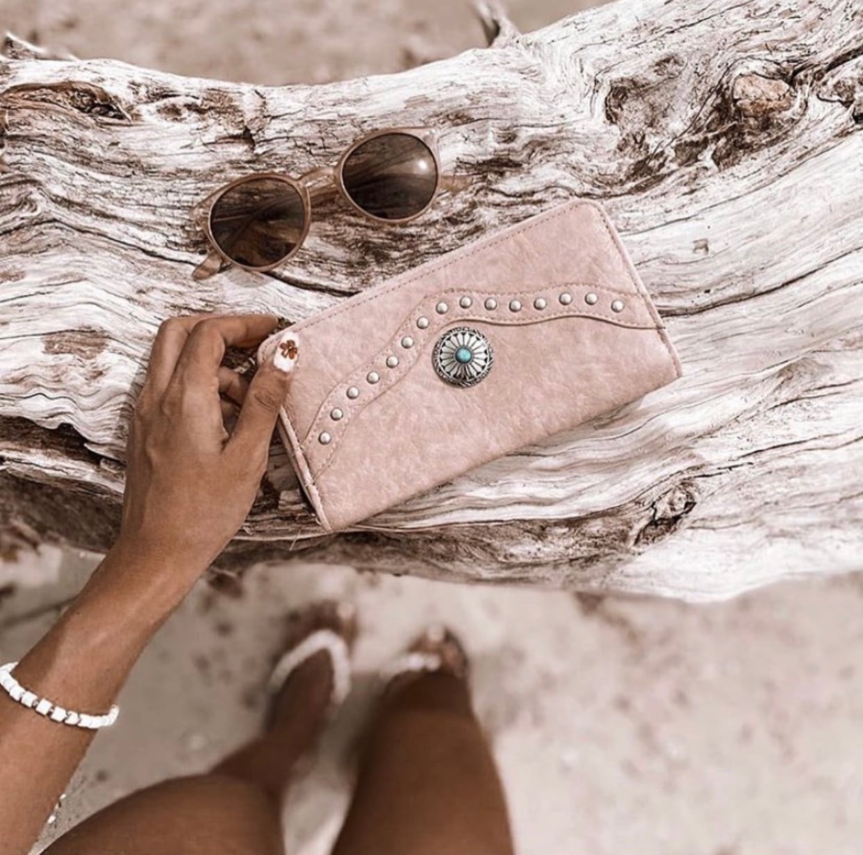 長財布♡西海岸 ビッグコンチョ付き ウォレット ピンク