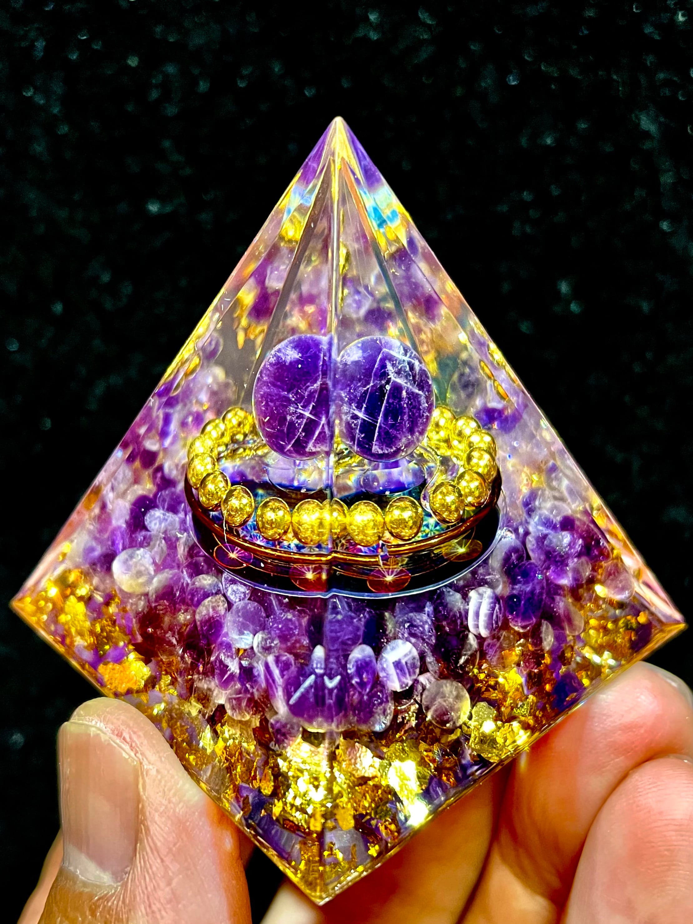 カリフォルニア州ヒマラヤ鉱山のトライカラートルマリン結晶