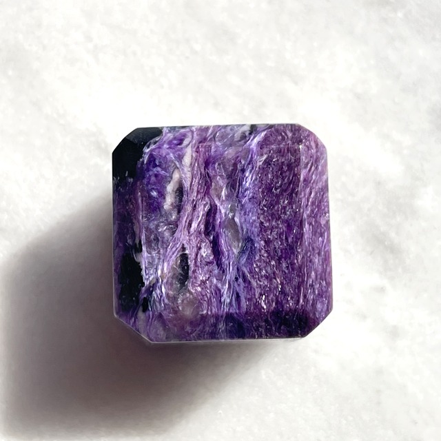 チャロアイト　ダイス型　3146