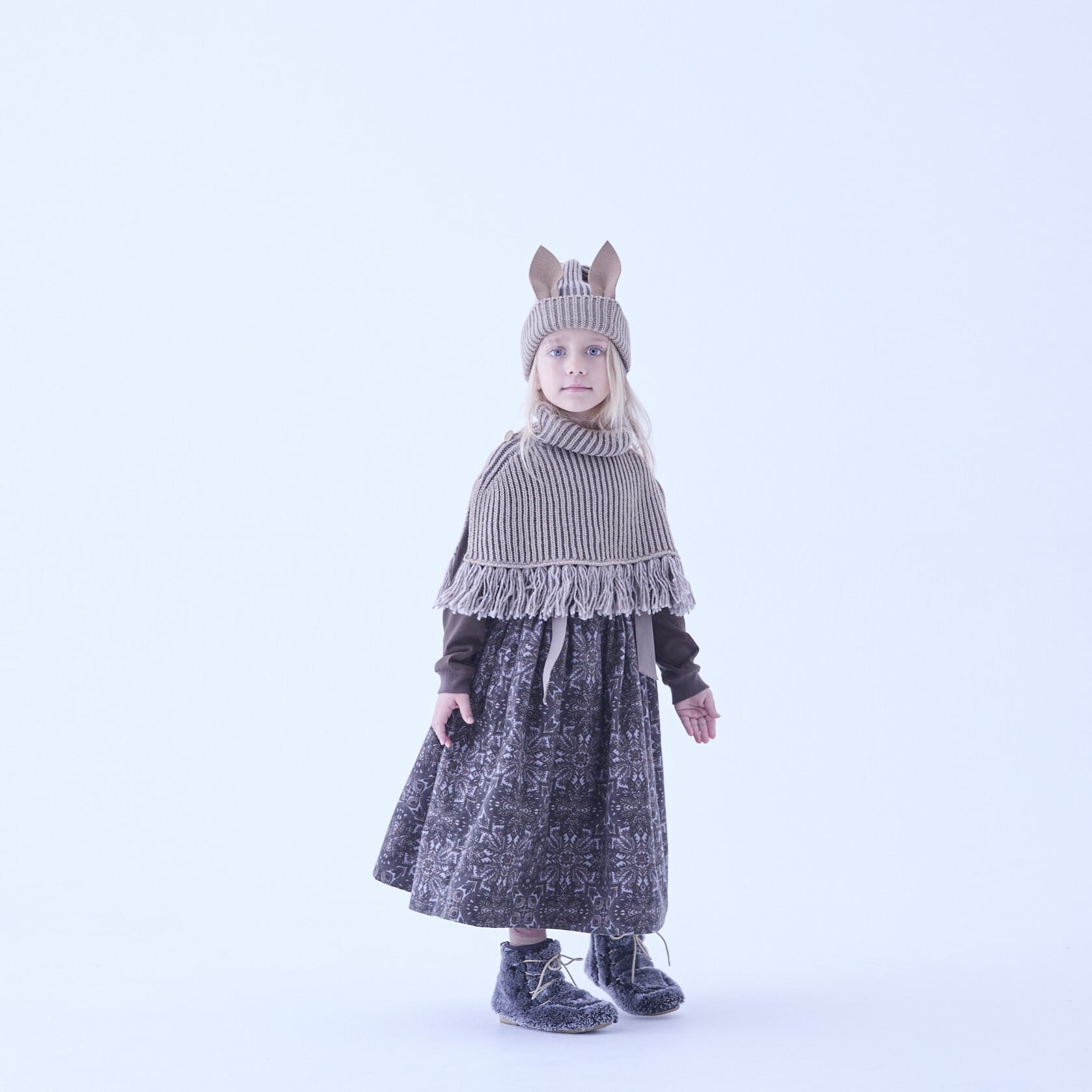 【25AW】eLfinFolk(エルフィンフォルク)Rib Knit Knights Cape Ⅱ beige(M)ケープ アウター ベージュ