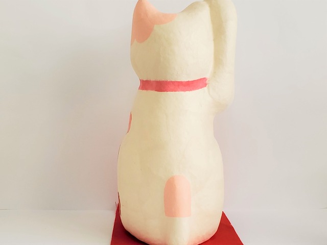 ちぎり和紙の花笑み(大)和み招き猫