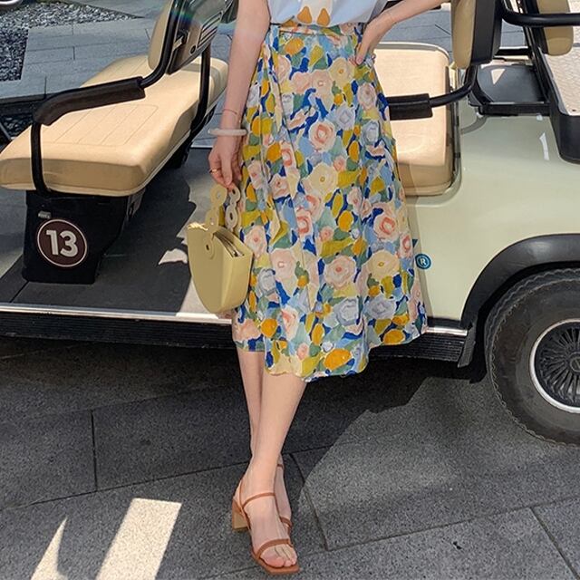 【着用レビュー】スカート レディース プリーツスカート ロング ロング丈 ひざ下 Aライン ハイウエスト ウエストリボン かわいい 大人可愛い きれいめ シンプル 大人 上品 おしゃれ お洒落 送料無料 ラブリー キュート フェミニン エレガント 花柄 フラワー 春 夏 秋 10代 20代 30代 40代 オフィス ビジネス OL 通勤 学生 通学 デート 休日 着回し 普段使い 韓国 韓国系 ファッション コーデ スタイル モテ 体型カバー 美脚 脚長 S M L