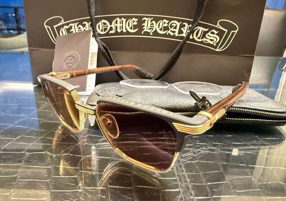 クロムハーツ サングラス メガネ JENNA SE QUOI リング 財布 美品 クロムハーツ サングラス メガネ JENNA SE QUOI リング 財布 美