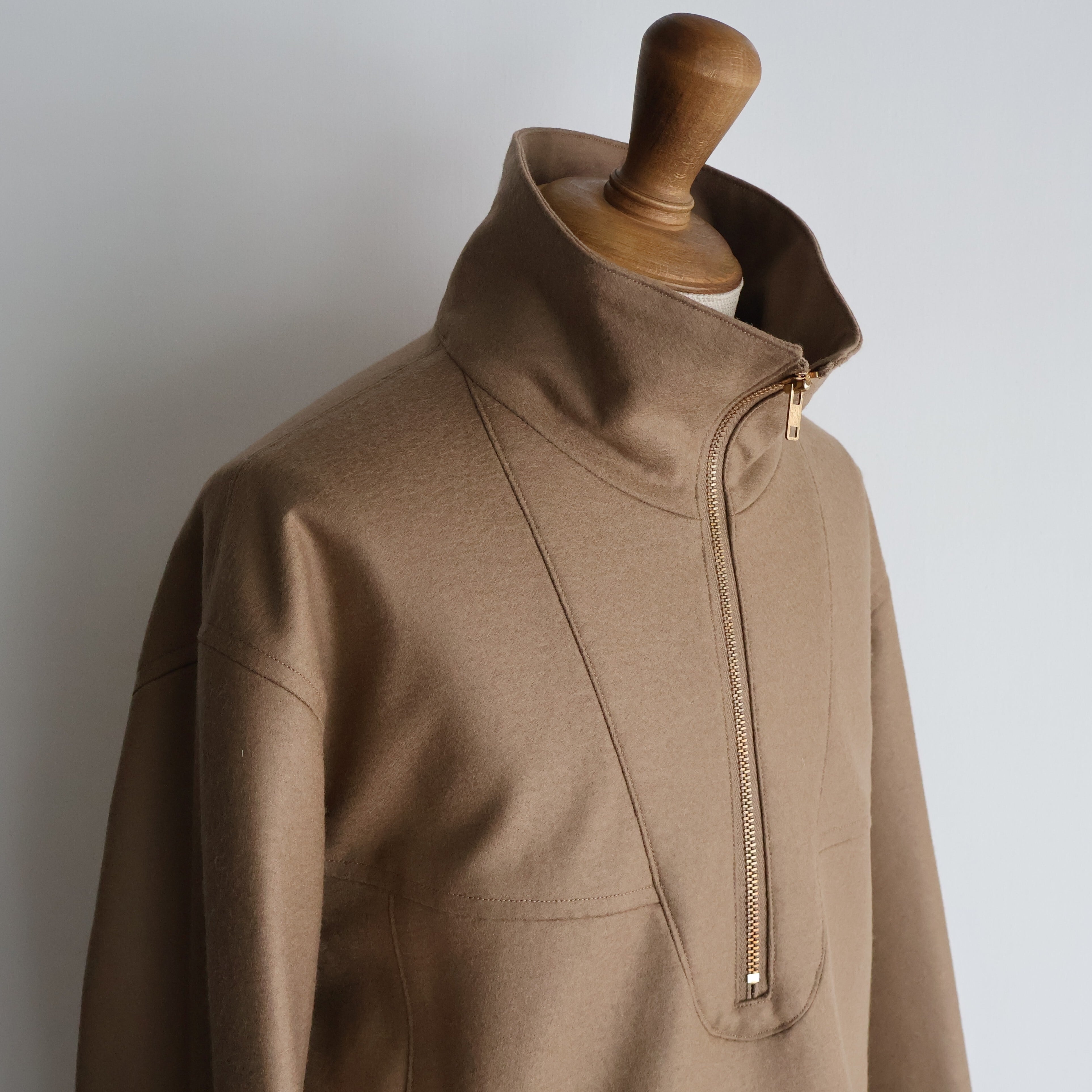 ALVISTA “ Explorer Smock ( CAMEL )” | H.inch/アッシュインチ 青森県