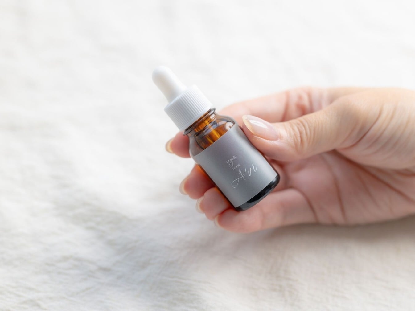 アヴィ ハンド＆ネイルオイル [キューティクルオイル] | アヴィ