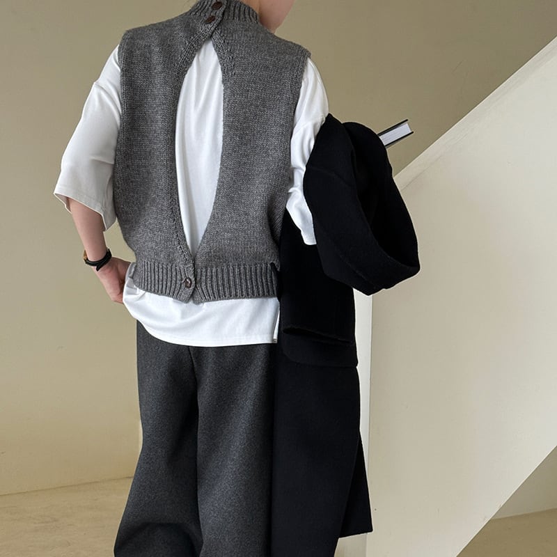 【outer】バックオープンニットベスト Q7096