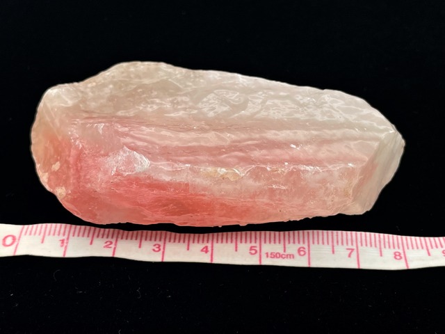 原石（チェリーカルサイト）