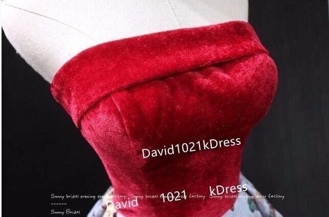 素敵なカラードレス ベアトップ 高級ベロア 枝花刺繍 編み上げ  